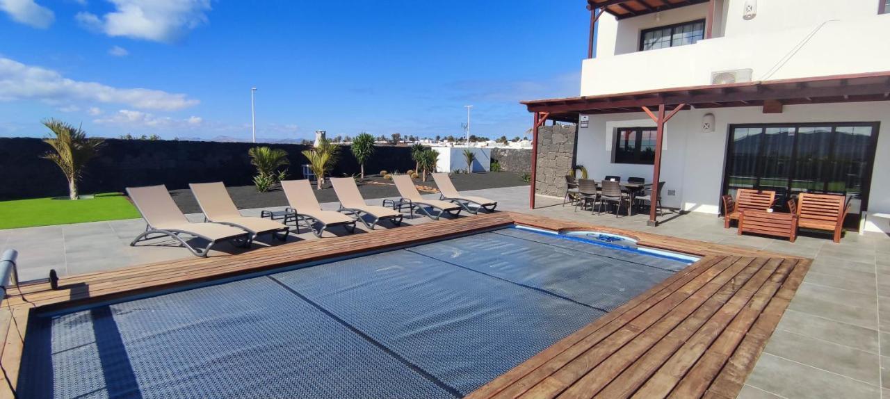 Villa Geneva - Relax Y Diversion Playa Blanca  Eksteriør billede